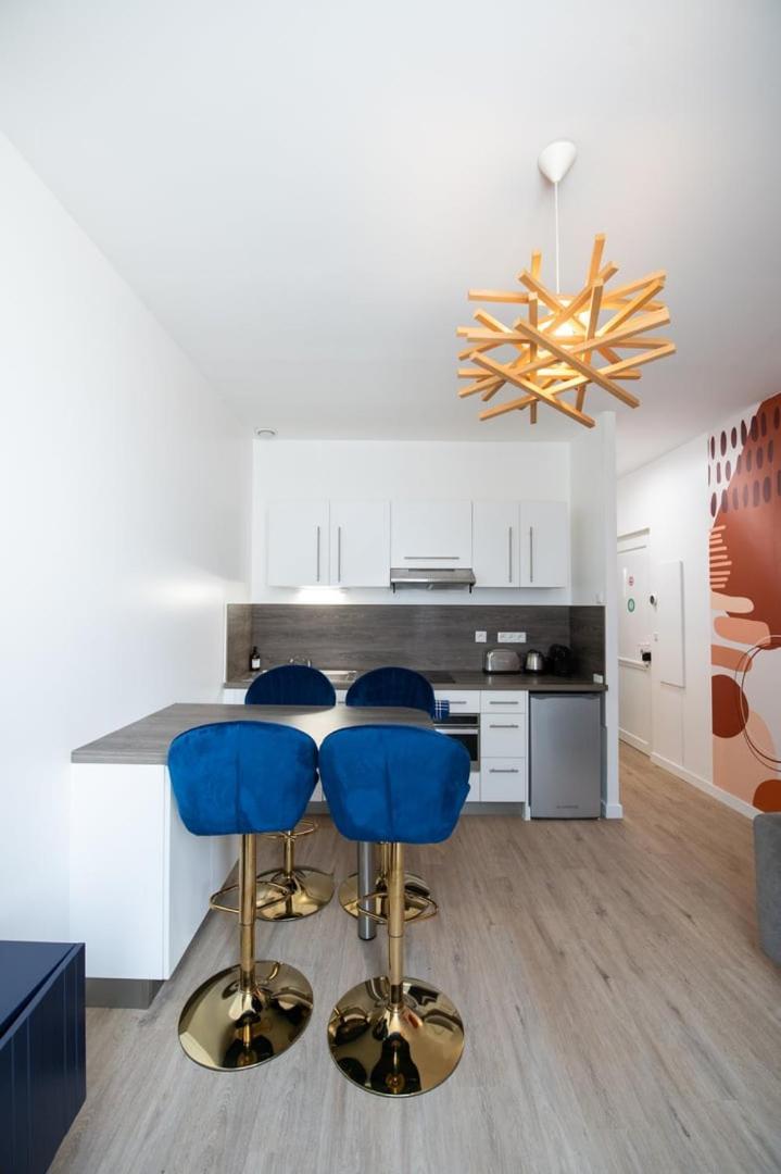 Le Hirvi - Cocon Zen Et Epure A 10Min Vieux Lyon Apartment Exterior photo